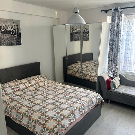 Cosy 2-Bedroom Flat In Finsbury Park, Modern, Convenient & Close To Central London! Esterno foto